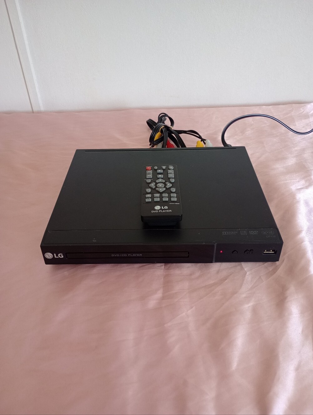 LG DP132 Multi Format 1080p Upscaling DVD Player with remote